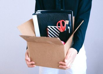 Daftar Perusahaan PHK 2025, Mulai dari Amazon hingga Adidas