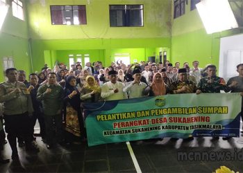 Pelantikan perangkat desa