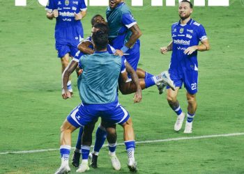 Persib vs Borneo FC