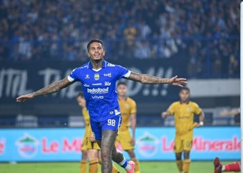 Ramon Tanque Menggila! Persib Tekuk Bhayangkara FC 2-0 pada Pekan ke-14