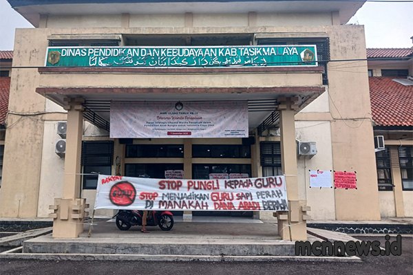 Dugaan Pungli Guru Jadi Sorotan